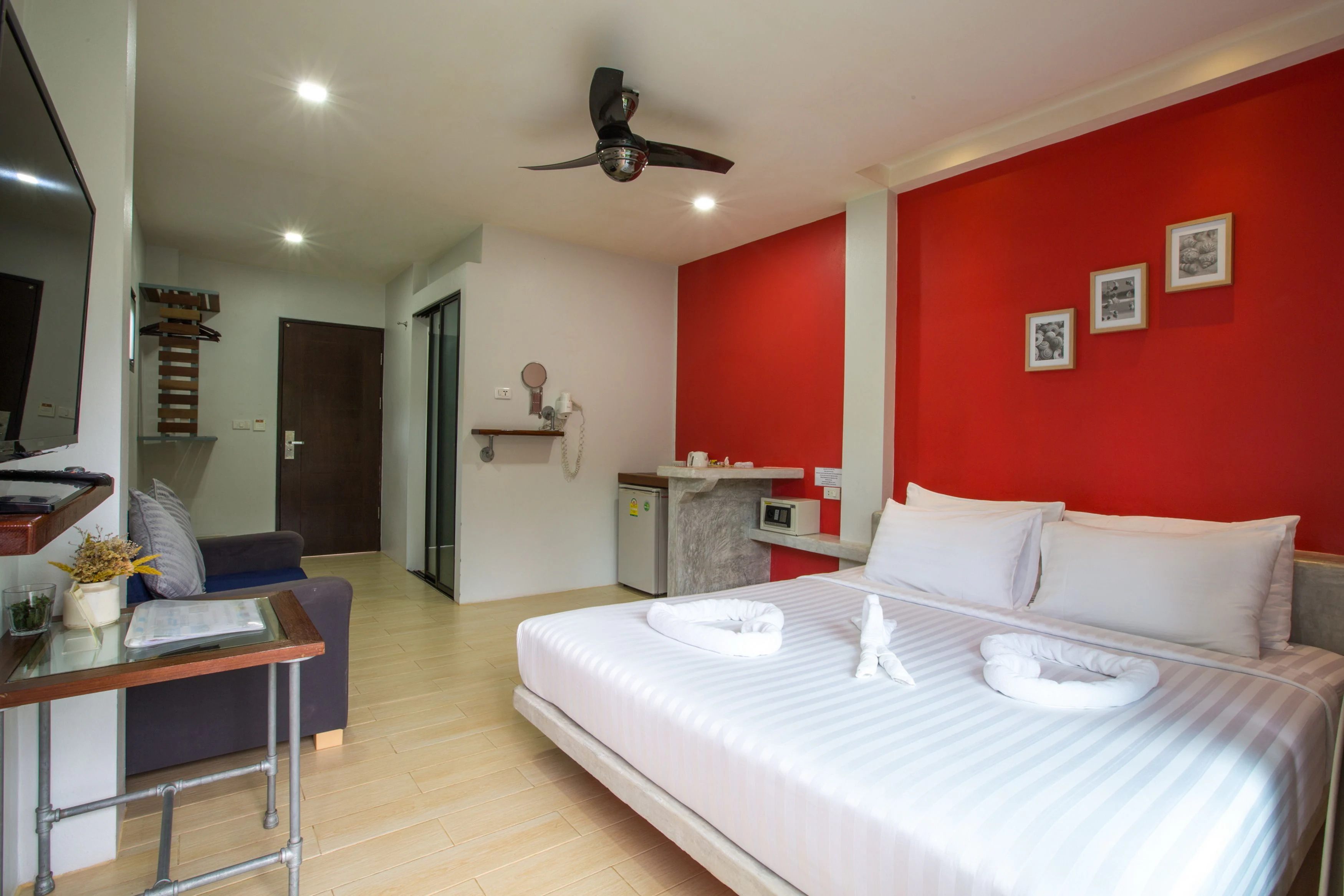 Deluxe Double Room with Balcony